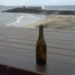 Imágenes: Llega a Canarias una botella lanzada al mar hace tres años desde Estados Unidos